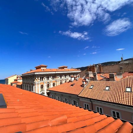Mansarda Mazzini Apartman Trieszt Kültér fotó