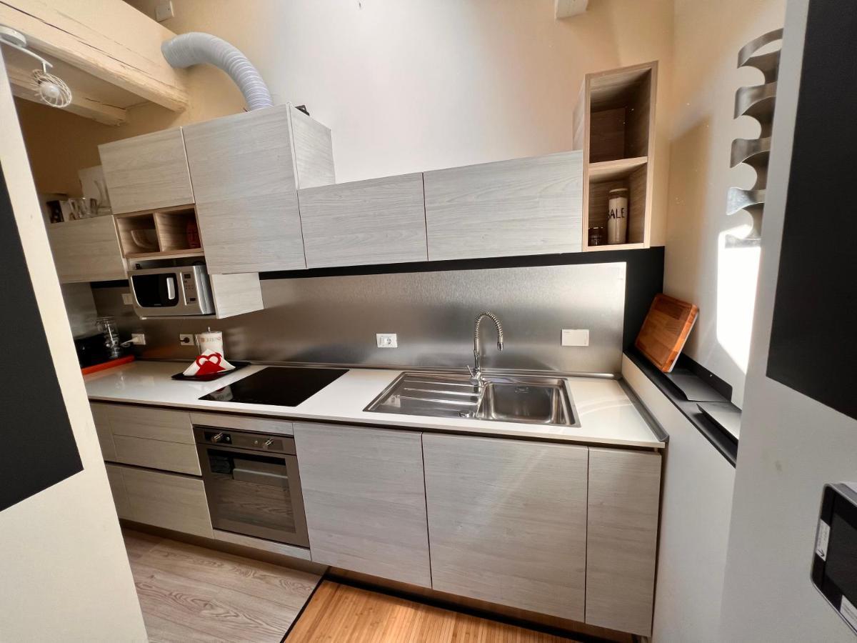 Mansarda Mazzini Apartman Trieszt Kültér fotó